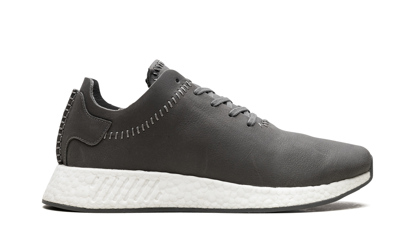 WH NMD_R2