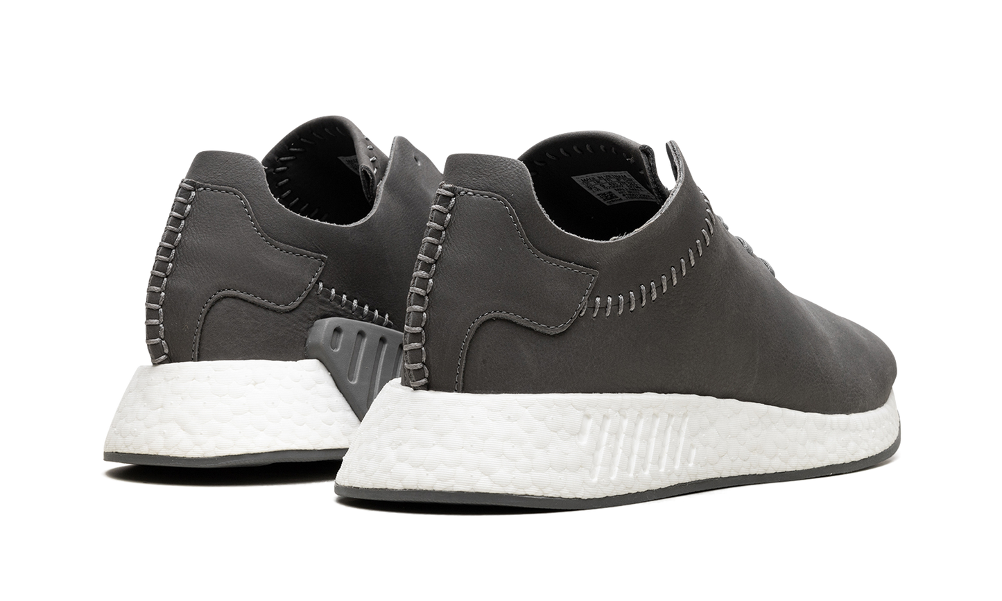 WH NMD_R2