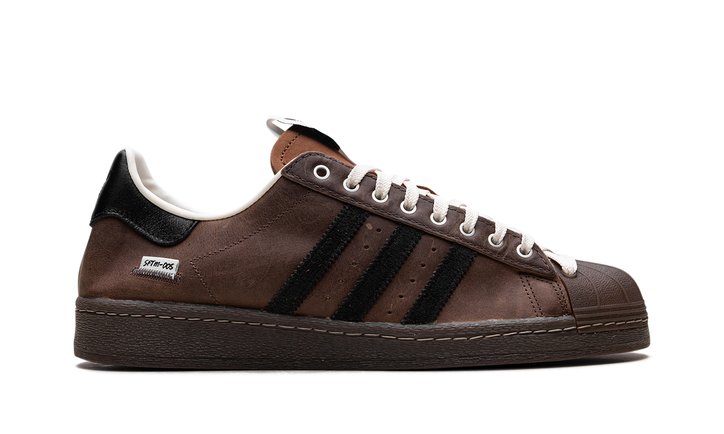 Superstar 82 "Song for the Mute - Brown"