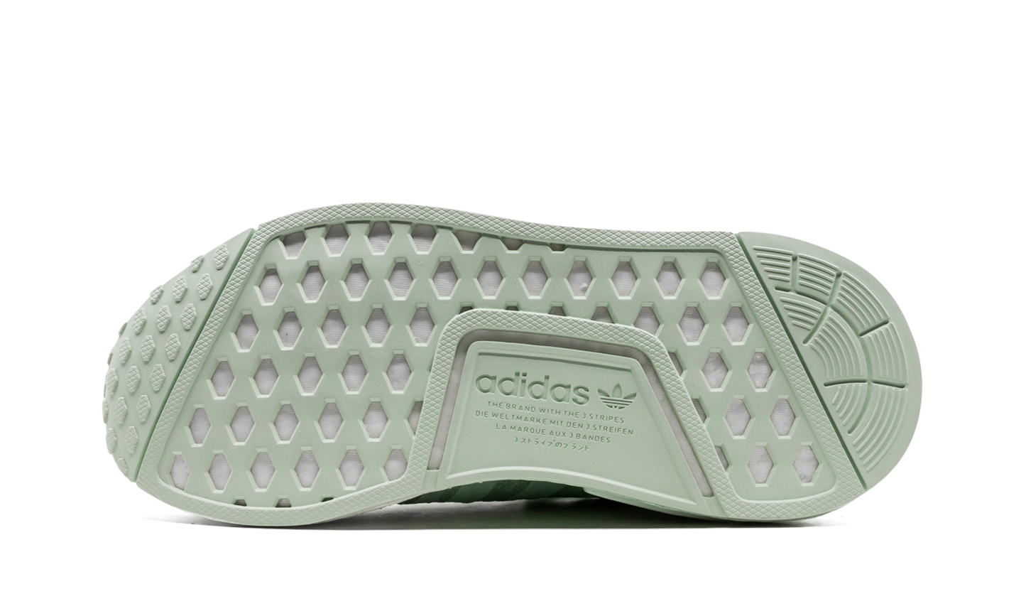NMD_R1 WMNS