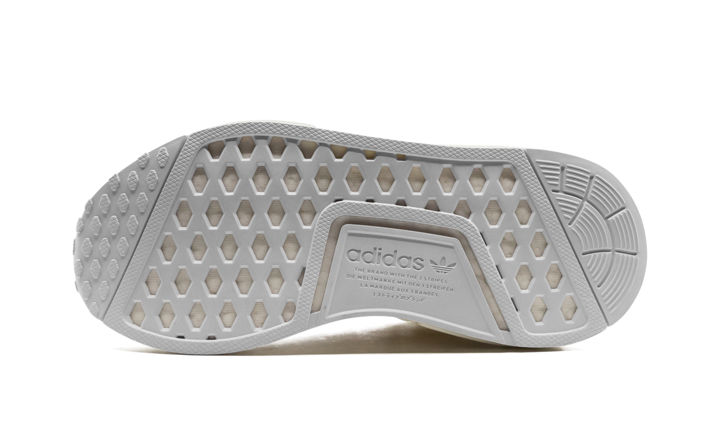 NMD R1 WMNS