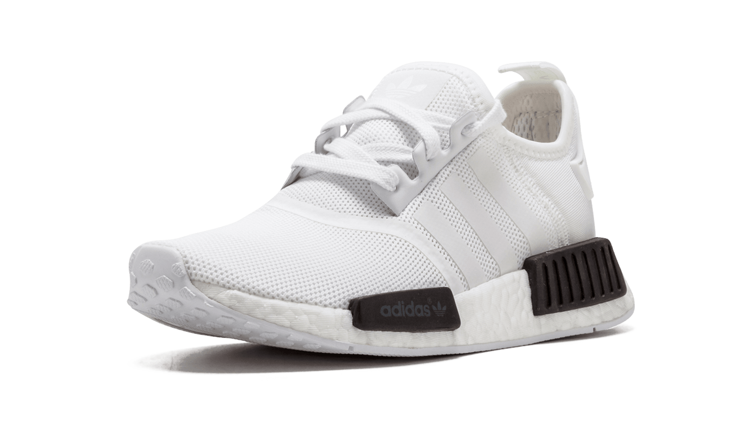 NMD_R1 "Panda"