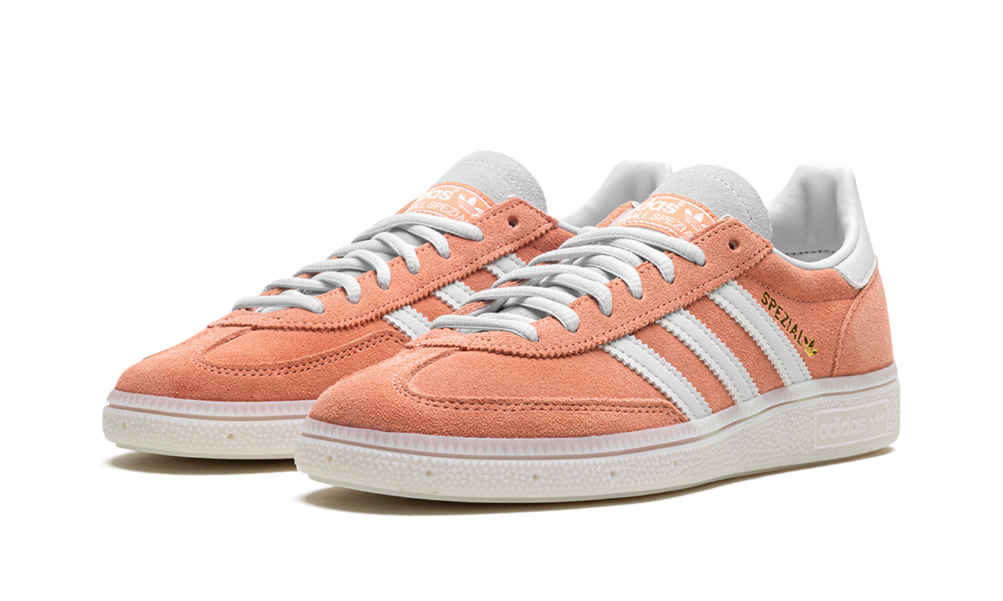 Handball Spezial "Wonder Clay Blue"