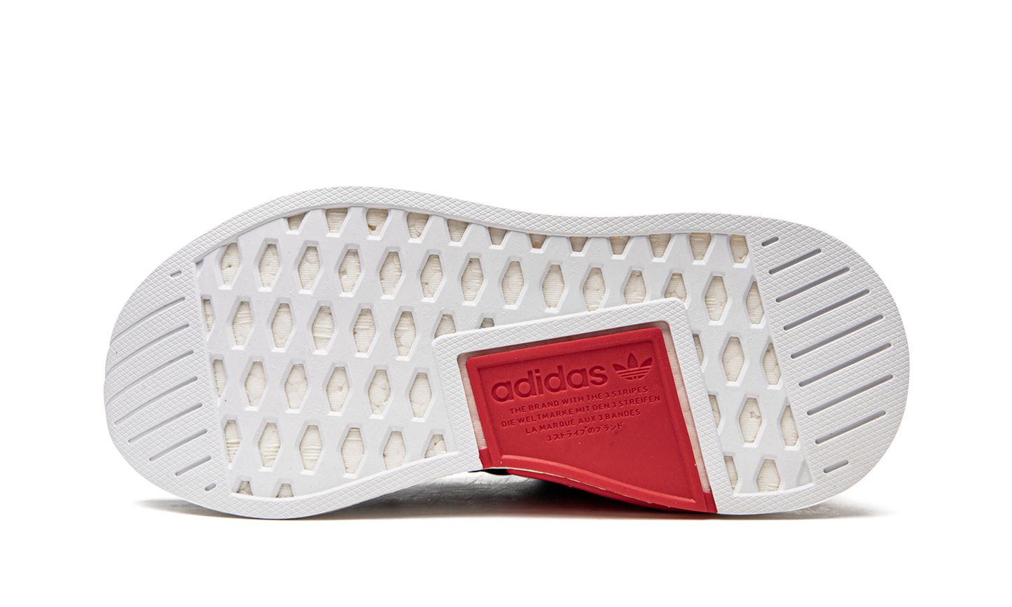 NMD_R2 PK